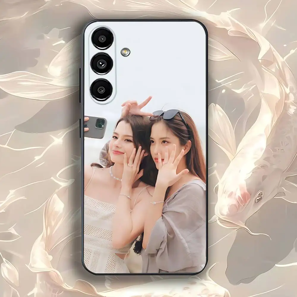 Capa de telefone Pink Theory Freen Becky para Samsung Galaxy A73,31,32,72,41,53,52,71,22,5G,Note,J7,8,9 Capa preta macia