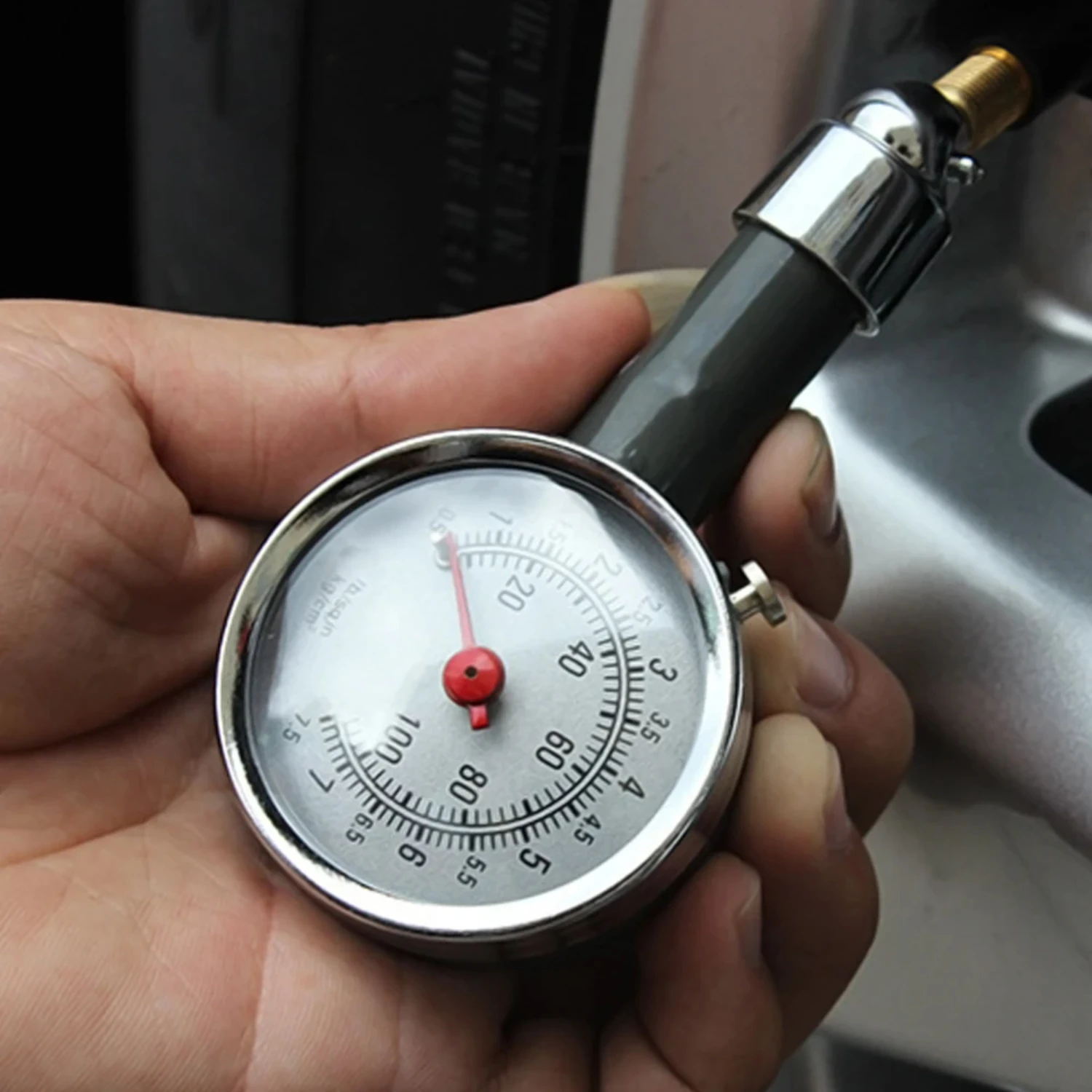 

Car Tire Pressure Gauge Tire Pressure Monitor Sensor High Precision Meter Detector Digital Display Air Pressure Gauge