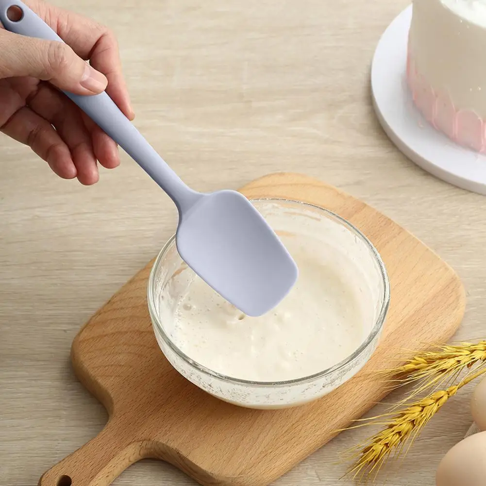 Silicone Butter Spatula Baking Spatula with Silicone Handle Non-stick Silicone Spatula with Non-slip Handle Hanging for Kitchen