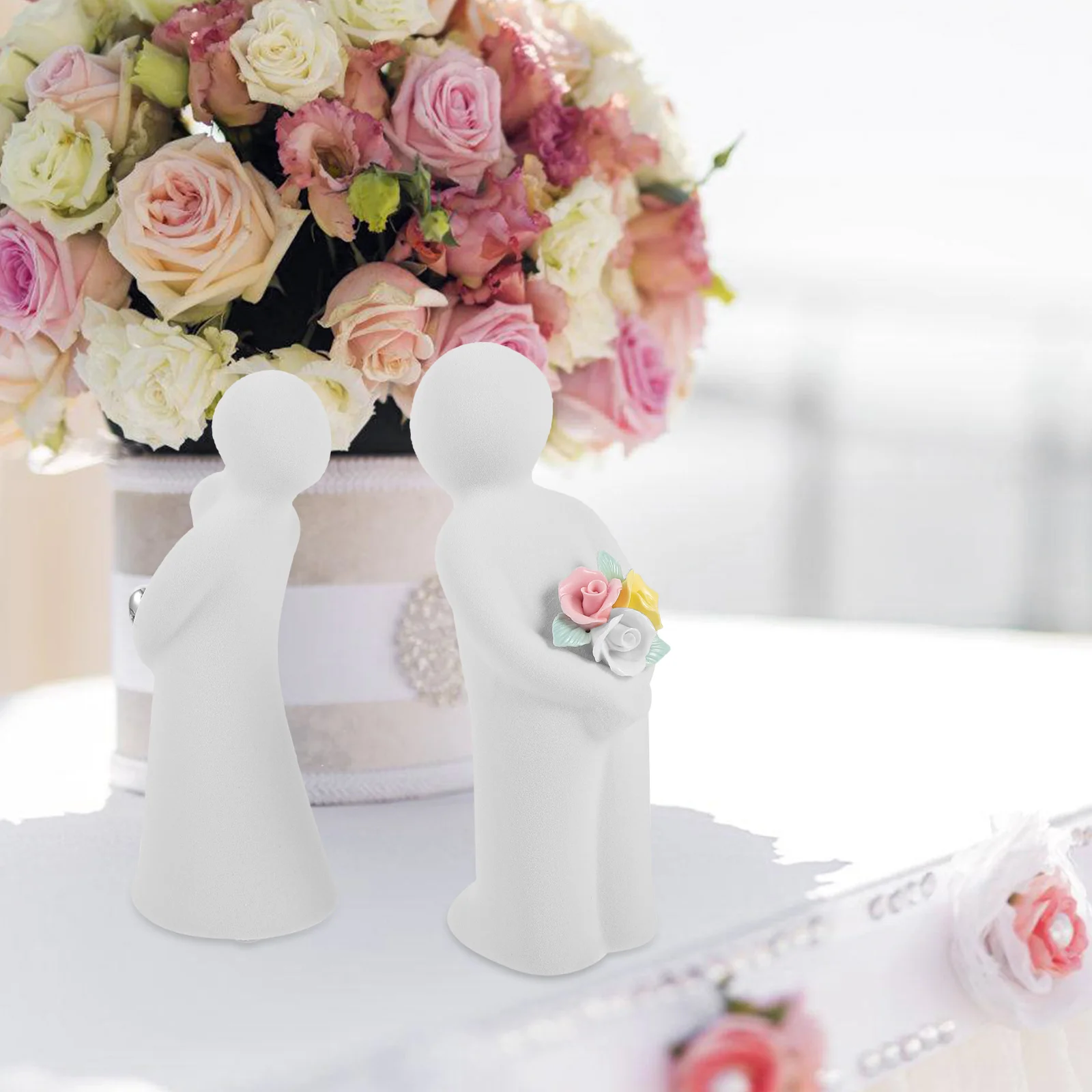 

1Pair Ceramic Couple Sculpture Abstract Kissing Couple Statue Creative Desktop Ornament Bedroom Living Room Decor