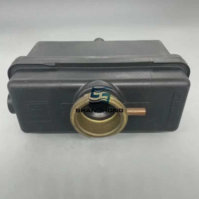 SH Auto Replacement Parts 12-826 Expansion Tank for Thermo King for Carrier Transicold Parts view 5