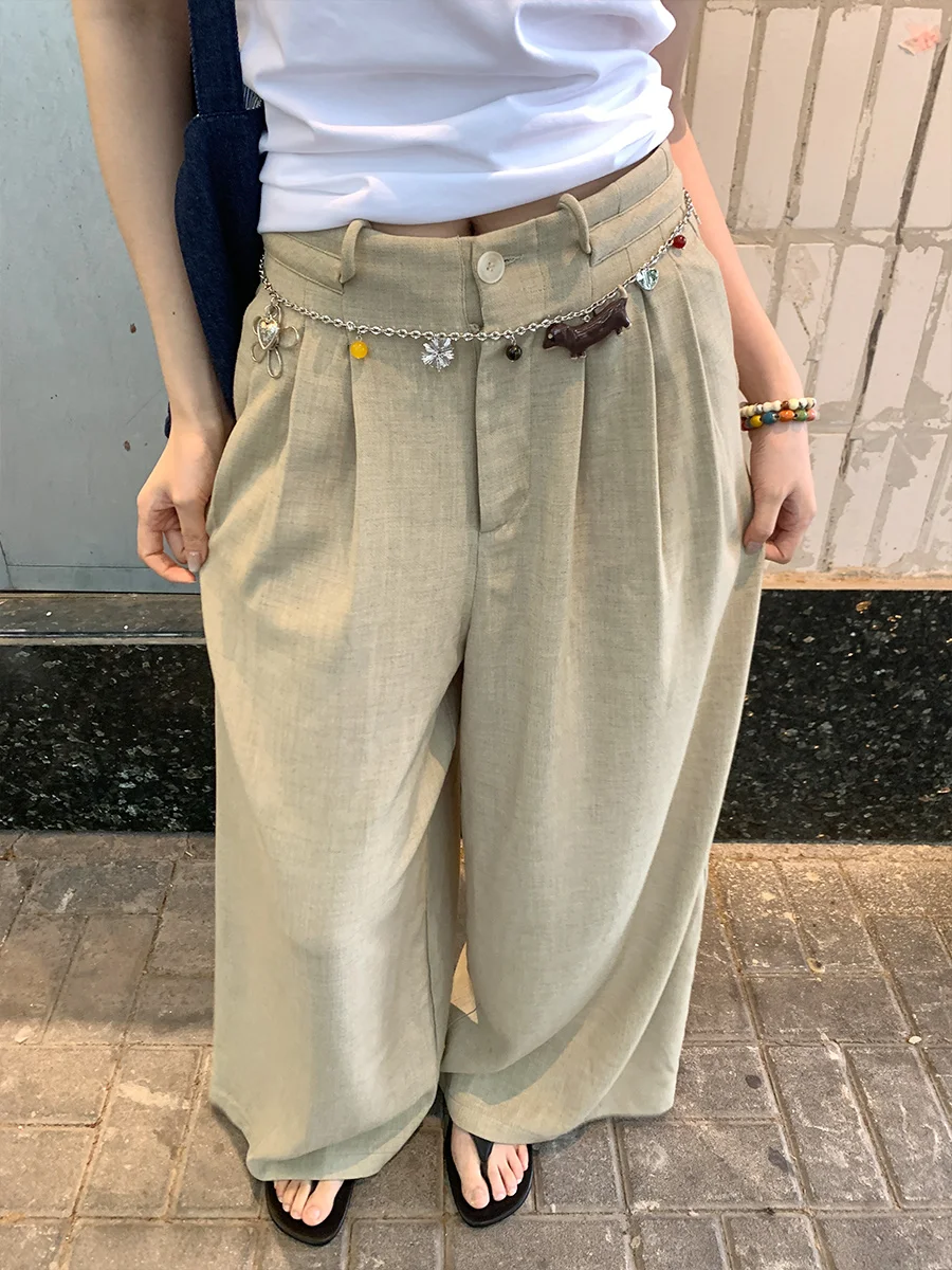 オリジナルデザインの花ソーセージ犬ウエストチェーン女性のためのニッチハイエンドロングペンダントネックレスとベルト