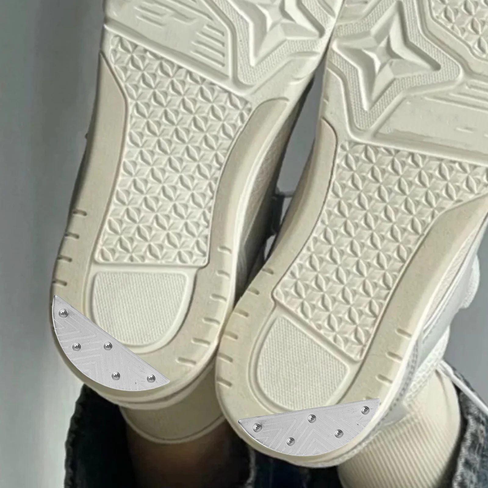 

1 Pair Metal Heel Repair Plates Durable Anti Slip Sole Sticker for Boots Shoes Sneakersheel Adjustment Practical