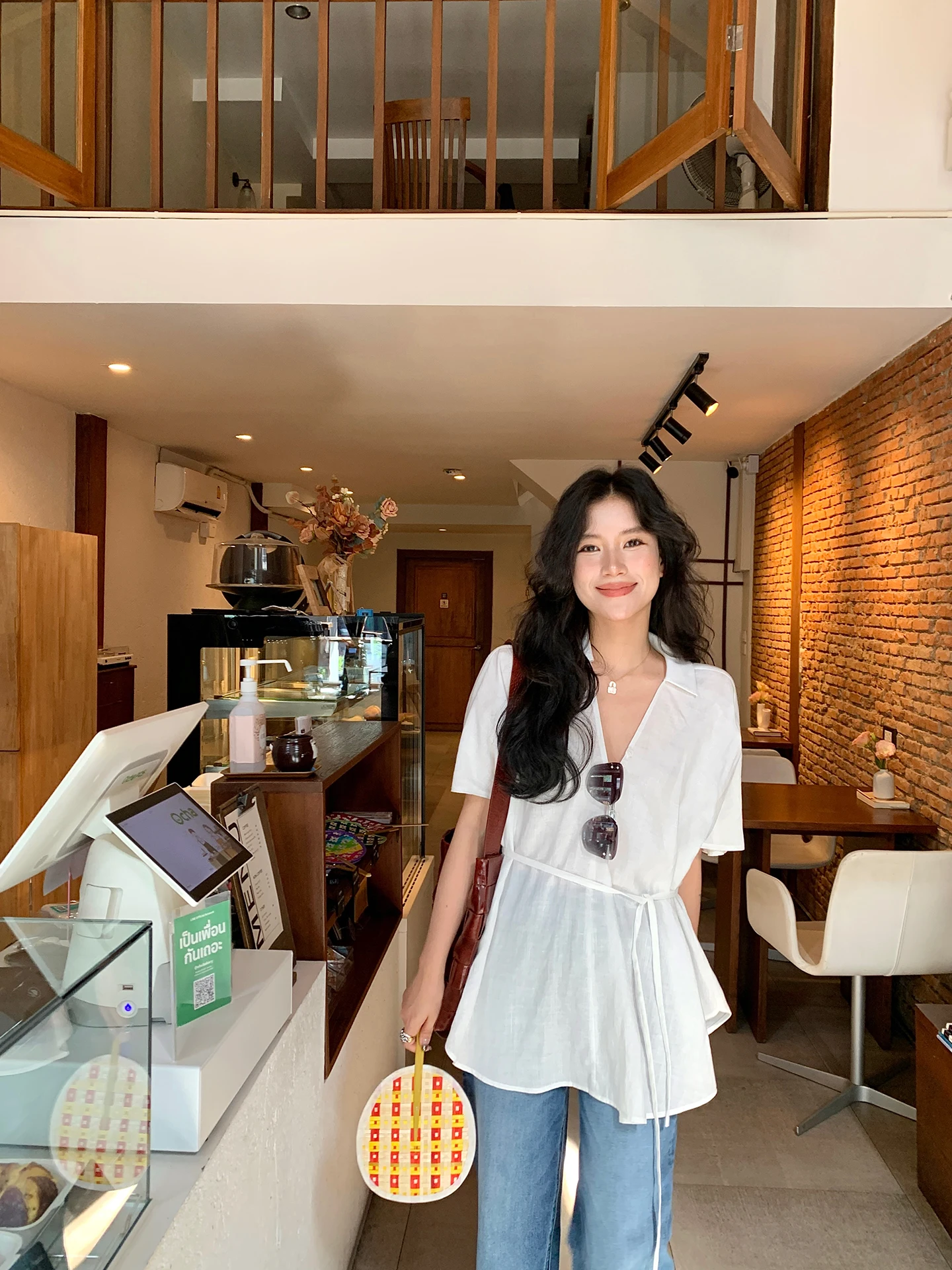 

DaqianwithU Casual Linen Shirt Women's Loose Style V-Neck Short Sleeve Top And Bottom Set Comfortable Leisure Fashion