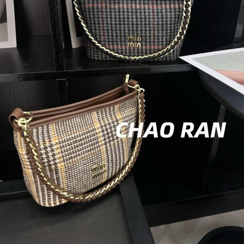 

Women's Luxe Beaded Crossbody Bag Designer Inspired Bohemian Clutch With Embroidery And Beadwork For Festival Wear