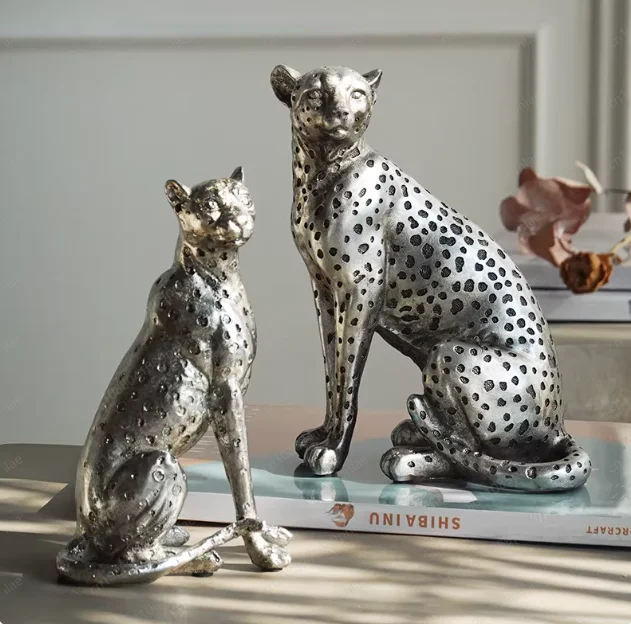 

Современный простой декор в стиле легкой роскоши, леопардовая статуэтка из смолы для прихожей, украшение для гостиной в демонстрационном доме