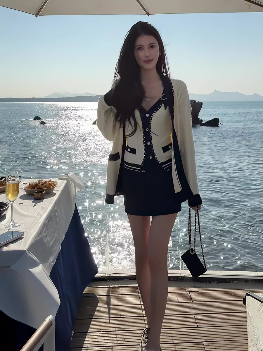 Soft Skin-Friendly V-Neck Knitted Open Cardigan And Vest Set for Women Spring 2026 Fashion Blend Colors High Waist Polyester
