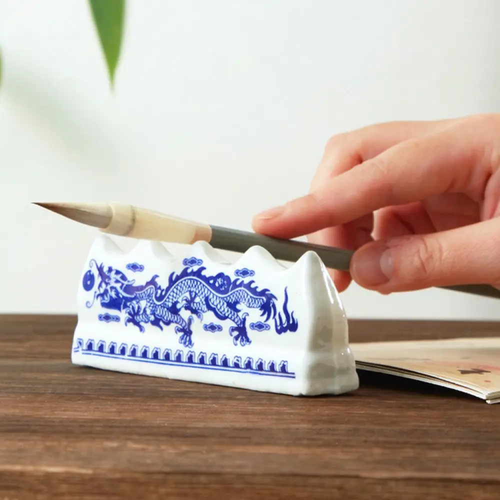 Hand Painted Blue White Ceramic Pen Rest Retro Brush Holder Artistic Stationery Stand Office Desk Decoration Supplies