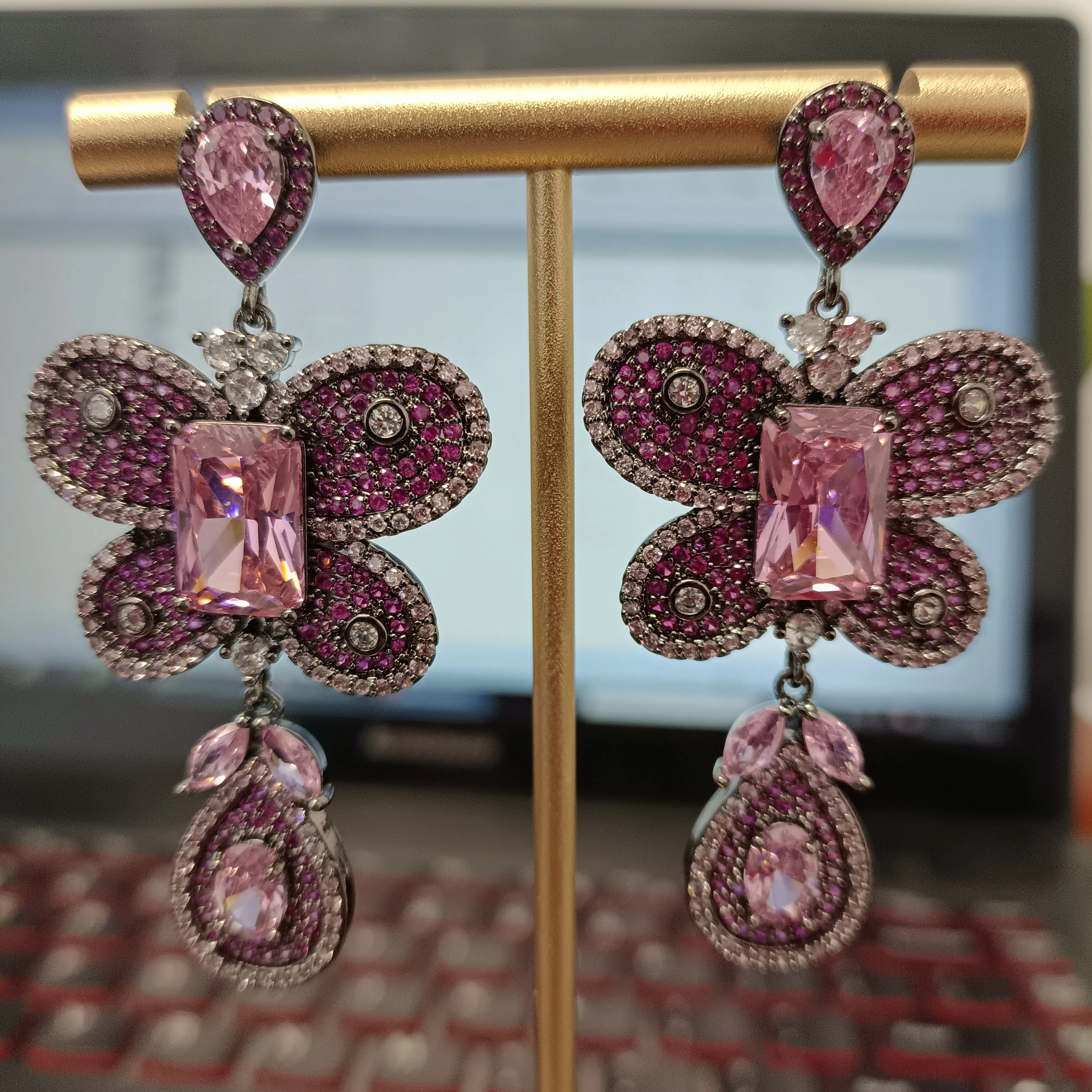 

Bilincolor Micro Set Zircon Butterfly Water Drop Earrings For Women