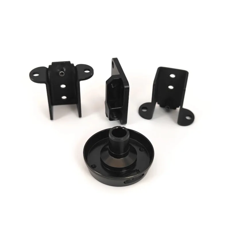 Componentes metálicos ferrosos mecanizados con precisión de alto rendimiento Varias piezas metálicas mecanizadas en negro Mecanizado CNC incluido