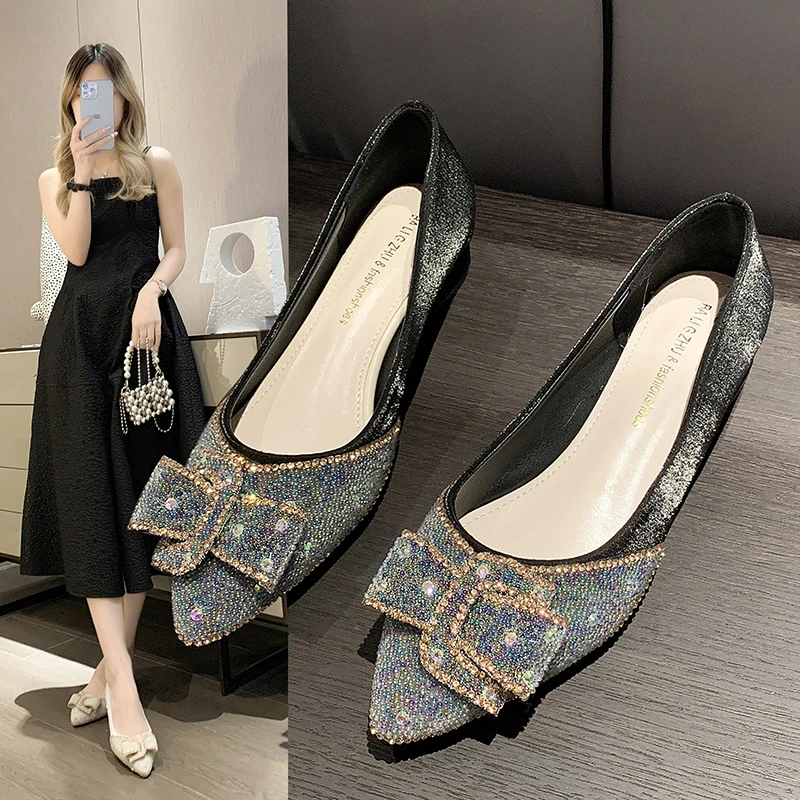 French-style Pointed Flats for Women 2026 Spring and Autumn New Shallow Mouth Rhinestone Fairy Shoes,Gentle Chunky Heel Slip-ons