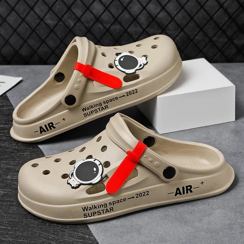 Men Women Sandals Breathable Home Slippers Outdoor Fashion Garden Clogs Couple Water Shoes Sandals For Men Black White