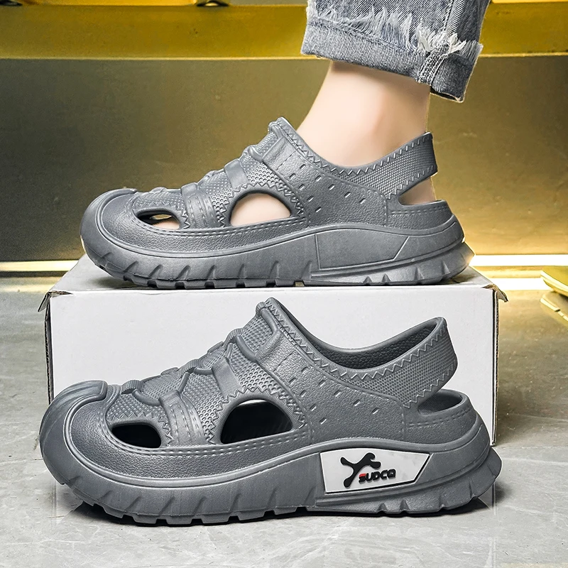 Nuove scarpe casual slip-on in morbida pelle per sport all'aria aperta da uomo 2025 Sandali da spiaggia comodi e traspiranti estivi Suola in EVA per il tempo libero