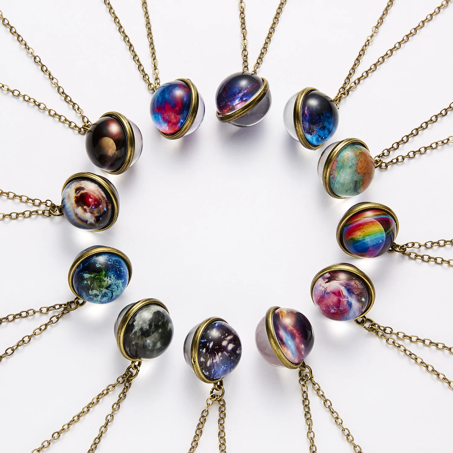 Fashion new galaxy nebula universe luminous double-sided retro pendant necklace creative starry sky light luxury geometry