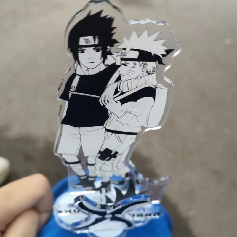 10 cm/3.93 pollici NARUTO Sasuke Piatti in acrilico in piedi Anime Figure Accessori per cartoni animati Tavolo da collezione Creatività Regali Ornamenti