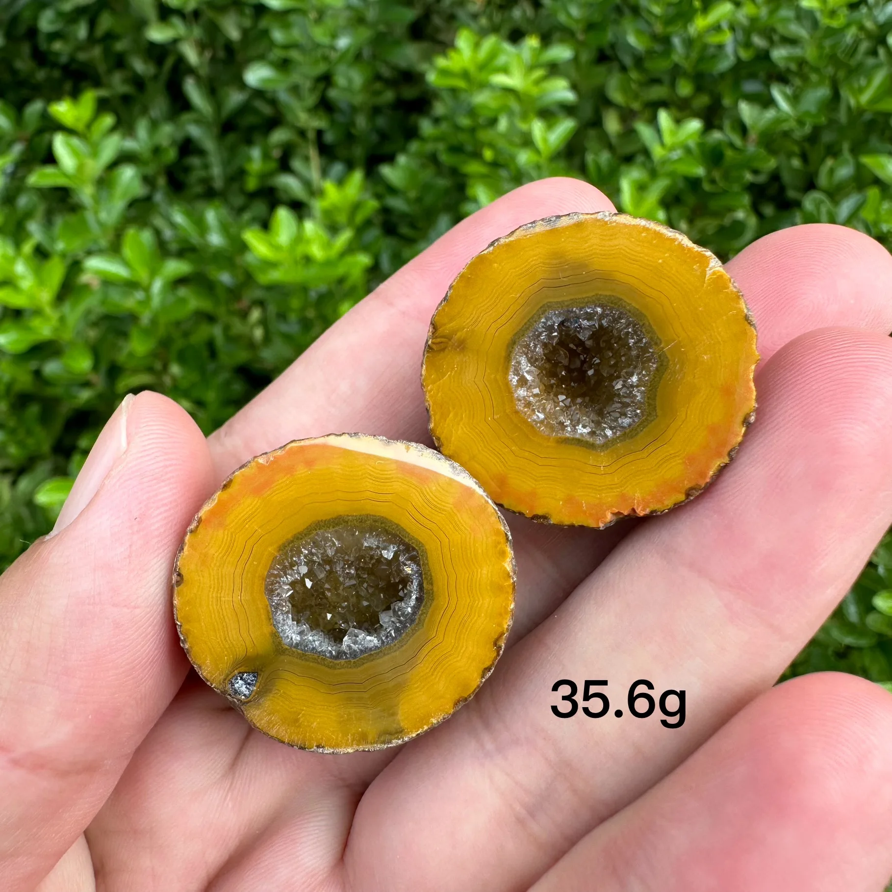Natural Colorful Zhanguo Red Agate Geode Polished Onyx Quartz Crystal Reiki Healing Stone Gift Room Decor