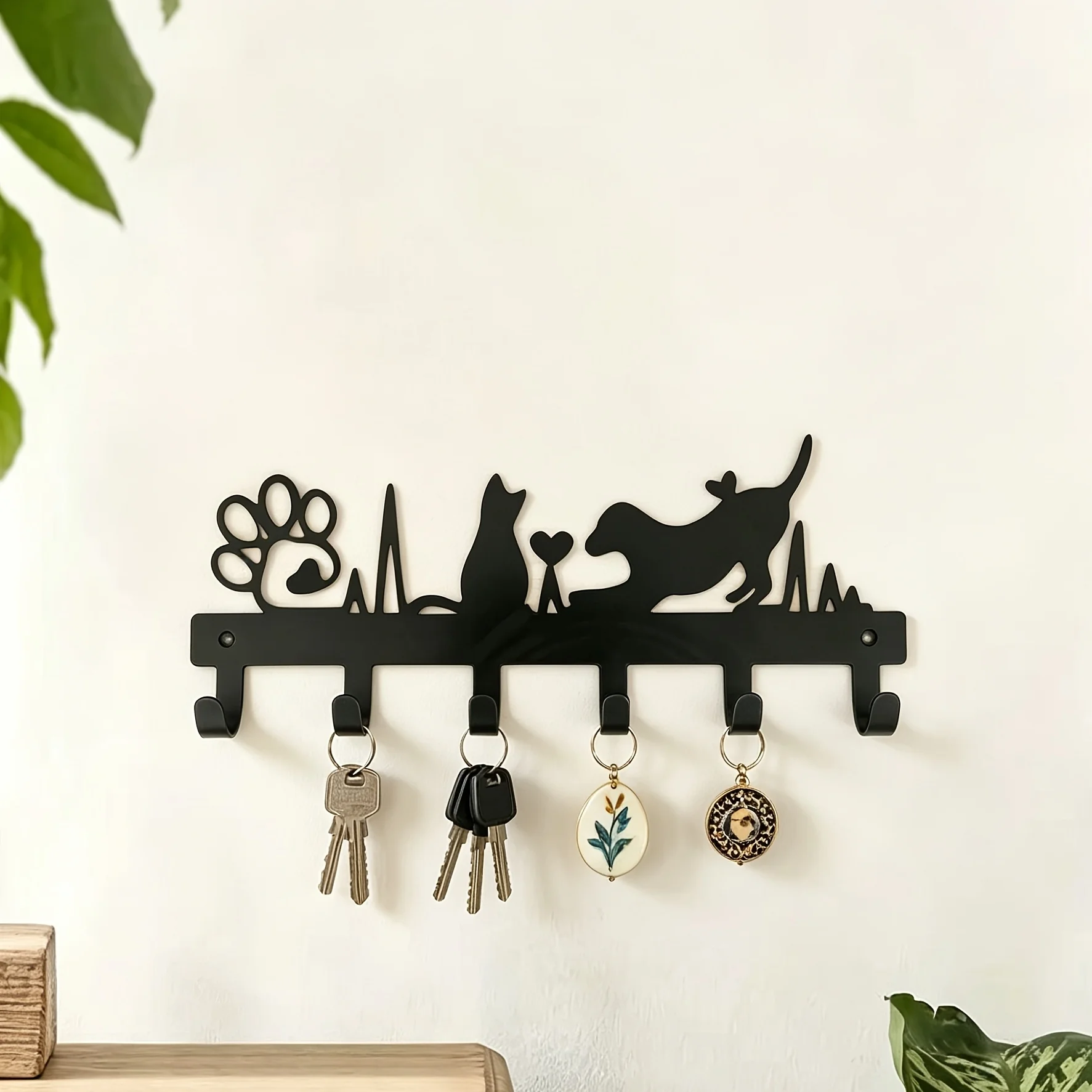 CIFBUY 1pc 6-Hook Modern Black Metal Wall Mount Cat and Dog Interactive Decor Key Holder for Entryway Bedroom Pet Lover Gift