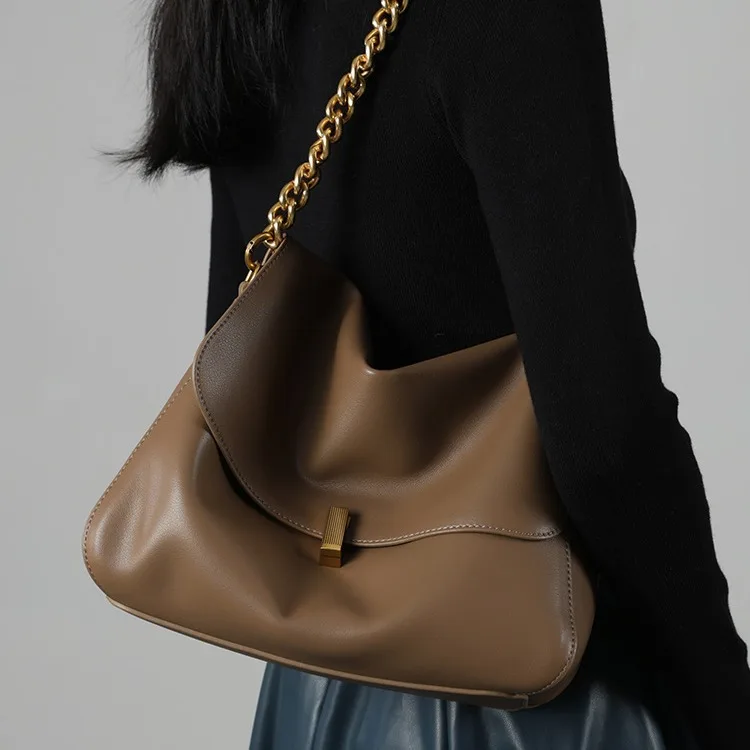 

Cowhide Big Bag Women's Bag Crossbody Bag Women's New High-Grade Chain Bag Large Capacity Commuter Shoulder Bag