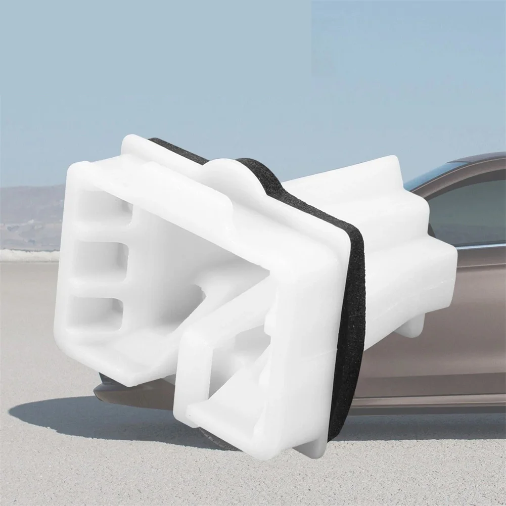 Plastic Seat Clips Car Seat Retainer Clips For Seat Assembly White Plastic Car Clip Set Stable Characteristics