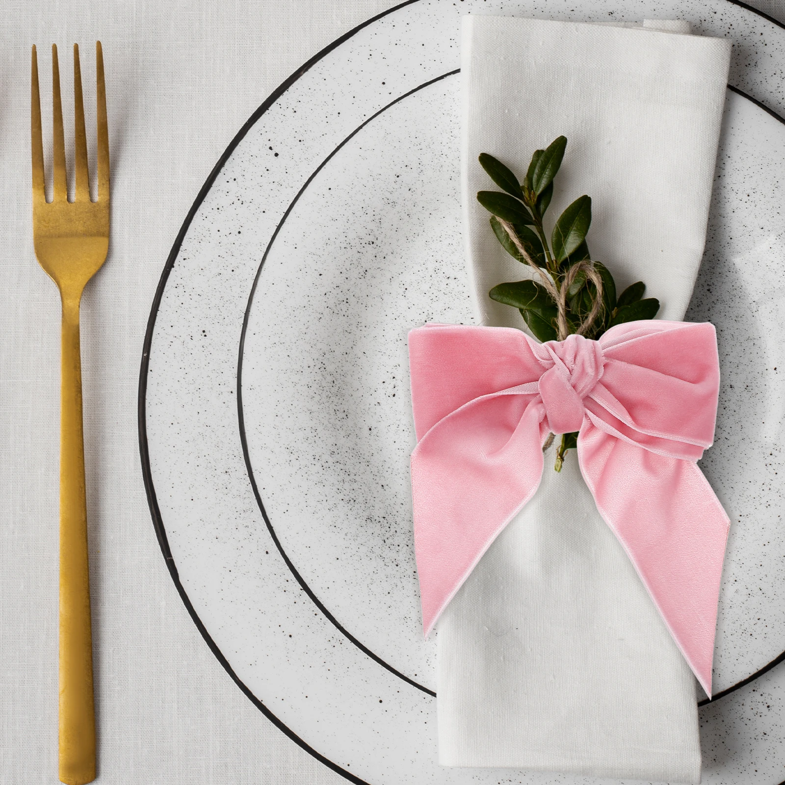

4 pcs Bow Rings Wedding Party Serviette Buckles Elegant Holders Holiday Dinner Decoration Bowknot Serviette Rings Napkin