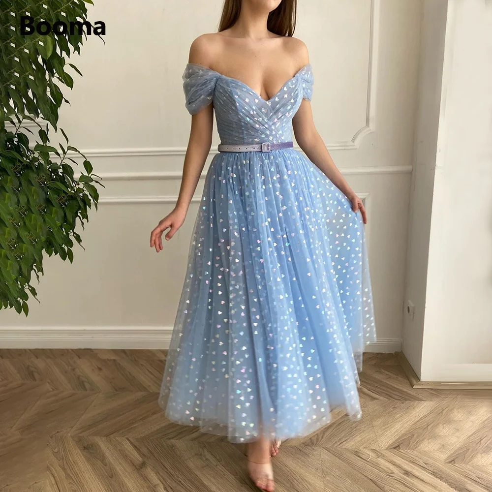 Booma Fairy Blue obfite suknie balowe 2022 Off the Shoulder V-Neck Midi suknie na bal maturalny plisowane Tea-Length-line suknie na przyjęcia weselne