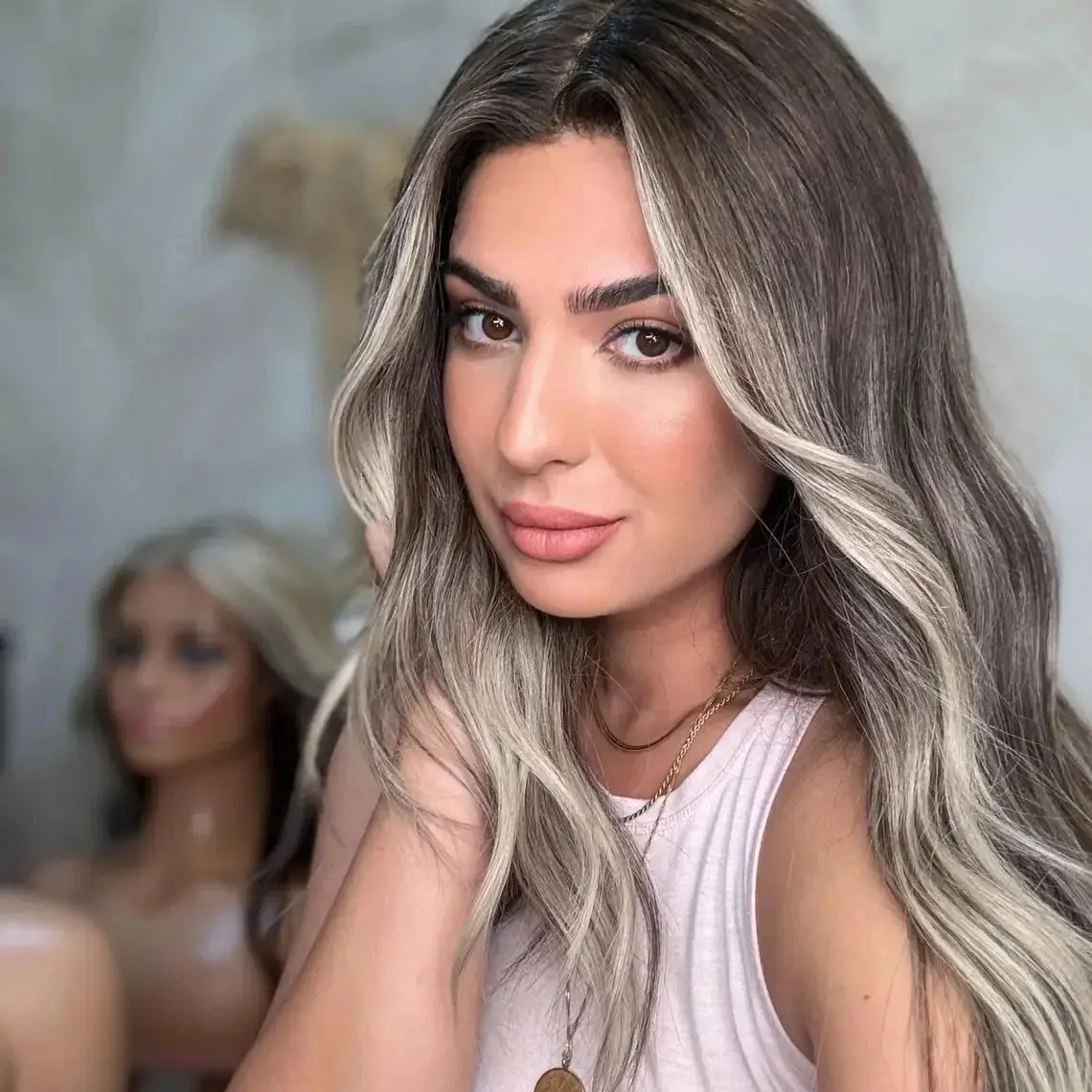

Luxury Wig Highlight Ash Platinum Blonde Synthetic Lace Top Wigs With Dark Roots Realistic Look Body Wave Full Wig On Clearance
