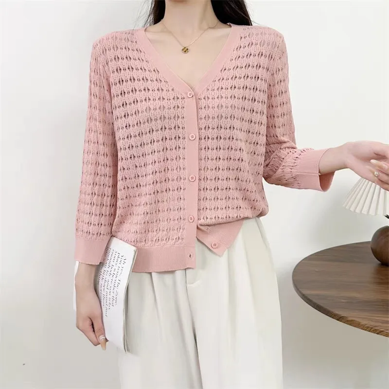 

Новая летняя корейская версия с v-образным вырезом и юбкой-бретелькой, выдолбленный внешний слой, солнцезащитная куртка-шаль, трикотаж из ледяного шелка