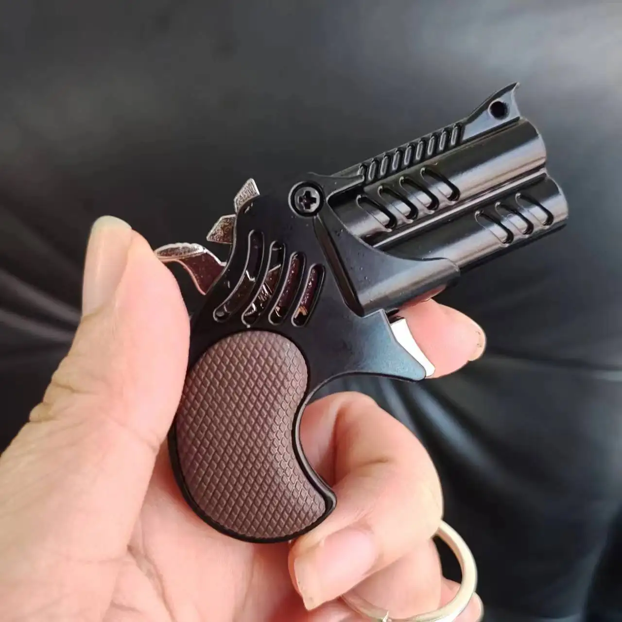 Metal Mini Pistol Pendant Rubber Band Gun Miniature Gun Model Keychain Ornaments Airsoft Rubber Launcher Kids Christmas Gift