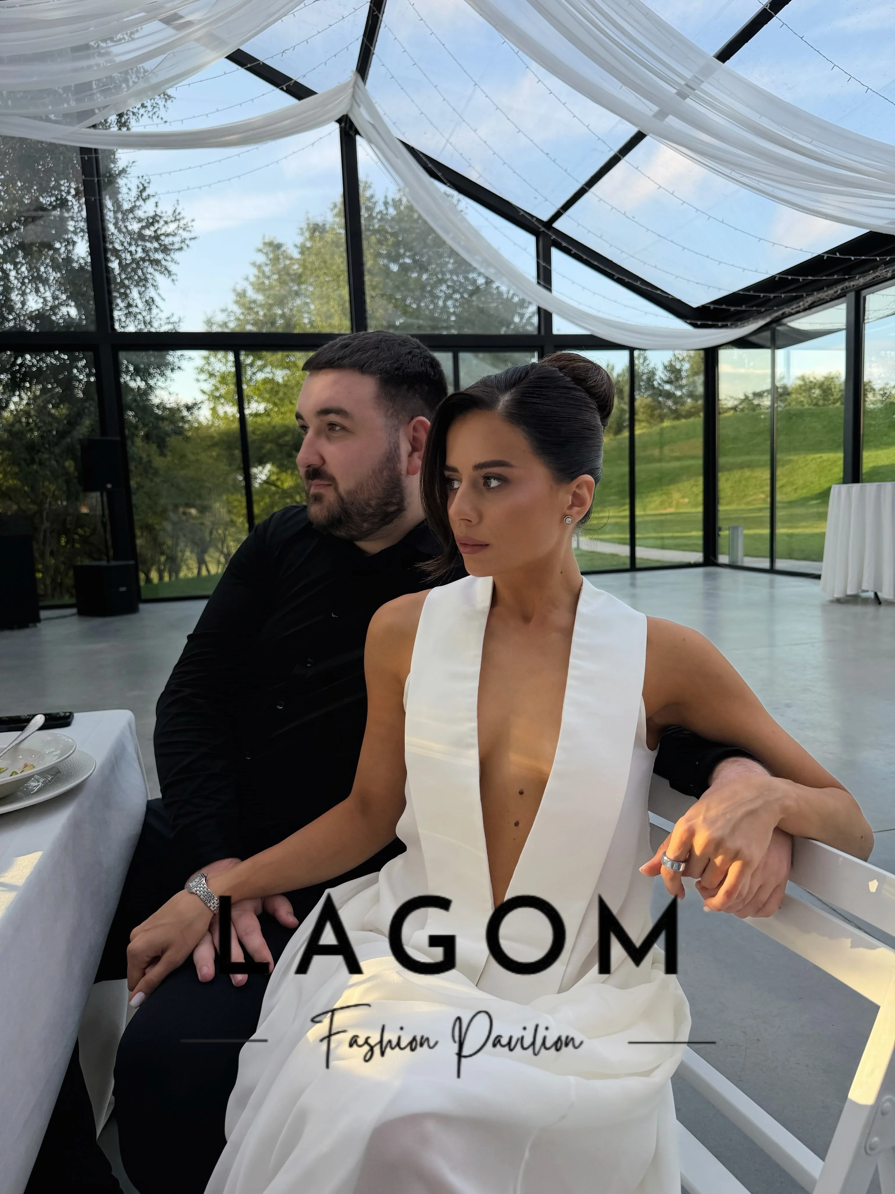 Lagom Women Deep V Sleeveless Elegant White Satin Sexy Wedding Dress Floor Length Straight Vintage Vestido de novia Customized