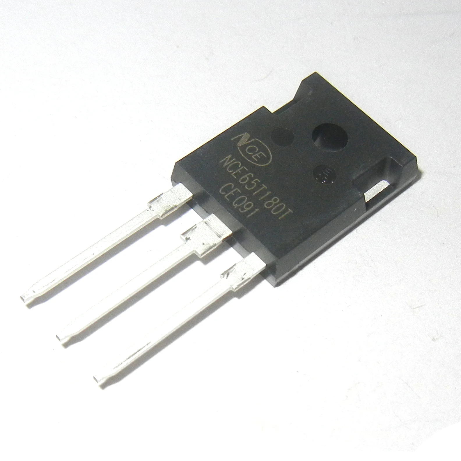 KGF40N65KDC MBR40100PT MJH6284 MJH6287 MJW21196 MS4N1350 NCE65T180T NCEP01T30T PBYR3045WT RHRG30120 RHRG75120 RJH60F3 RURG8060