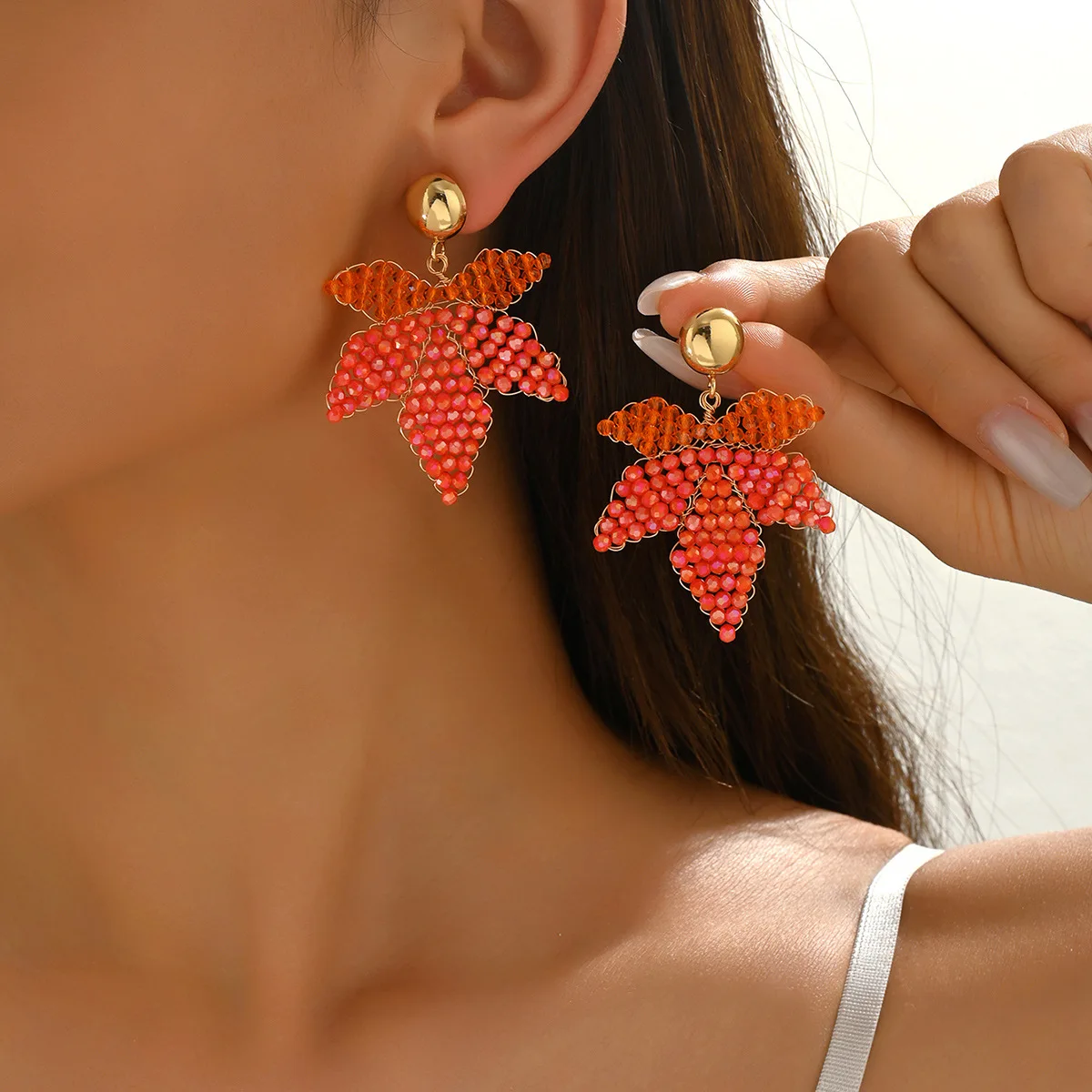 ZGMXR Rice bead earrings Crystal Maple leaf Gradient color Hand-woven Alloy Original Bohemia Fashion Simple Beaded earrings
