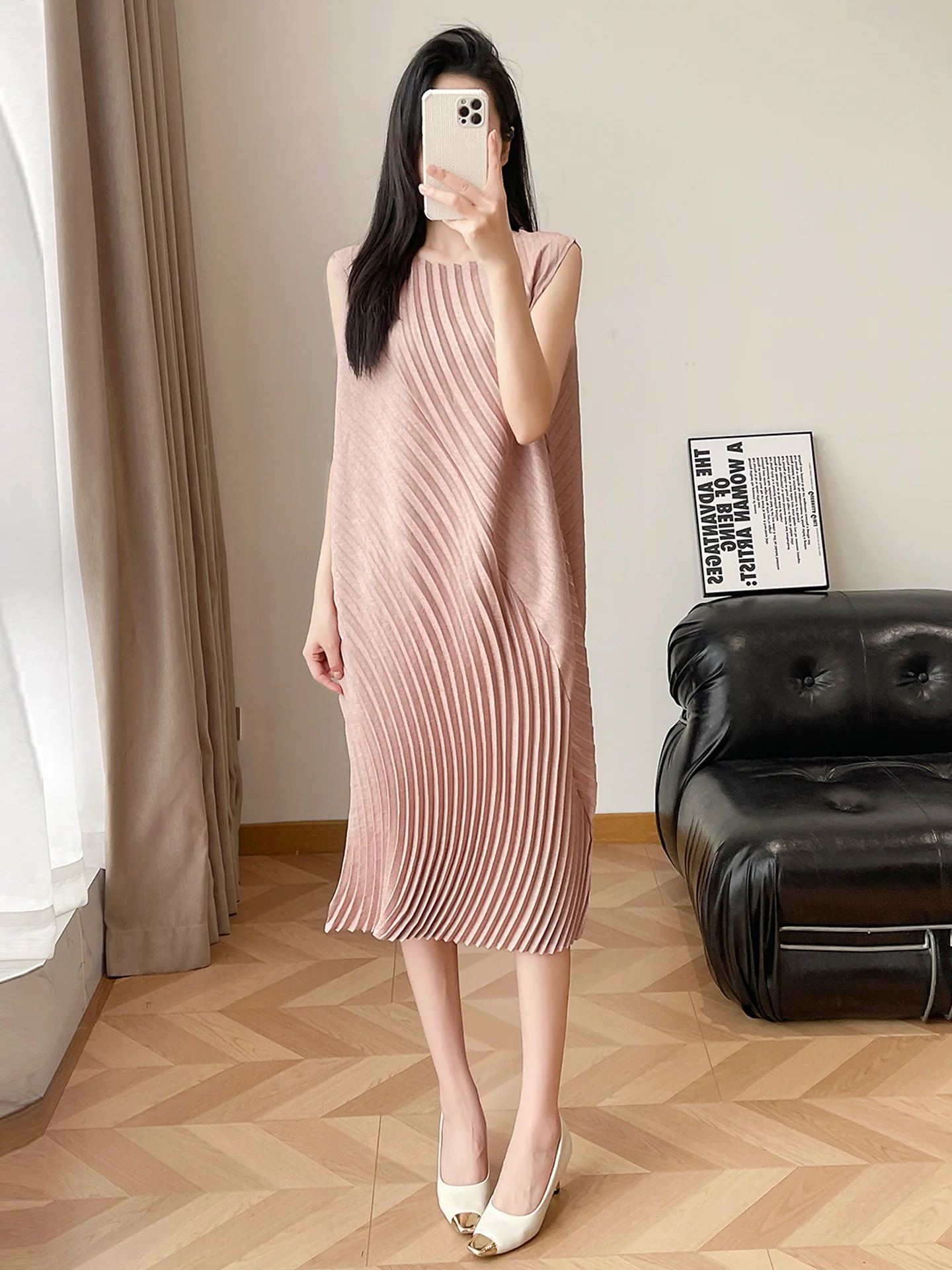 Summer Women's Dress Pleated Vest Skirt High Quality Material Water Wave Pattern Casual Loose Fit H-Shape Silhouette