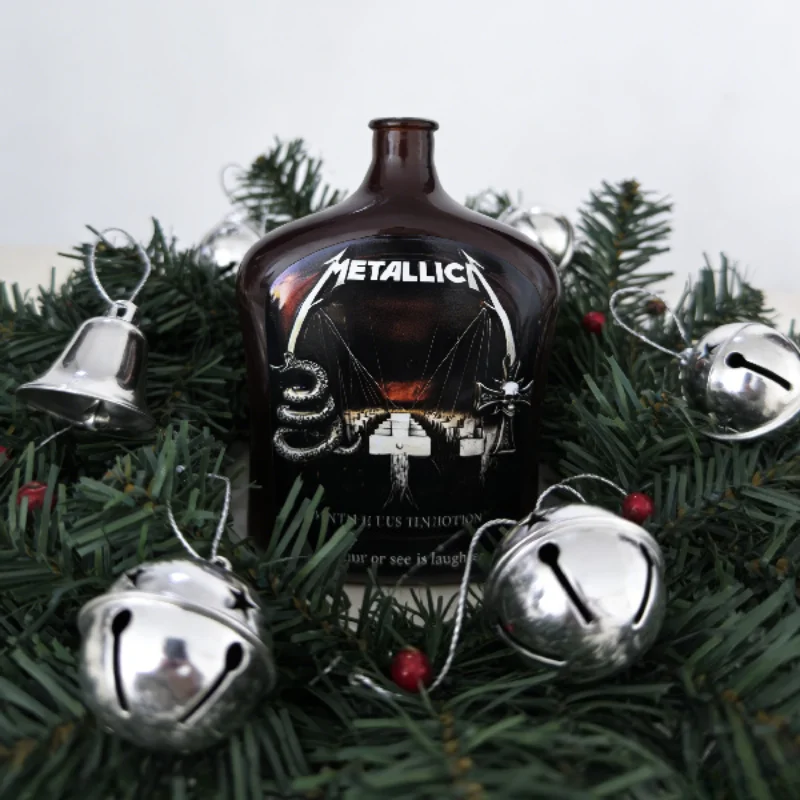 

45th Anniversary Metallica Limited Edition Whiskey Decanter - Rock Band Collection Glass Bottle with Skull Cross Decoration Gift