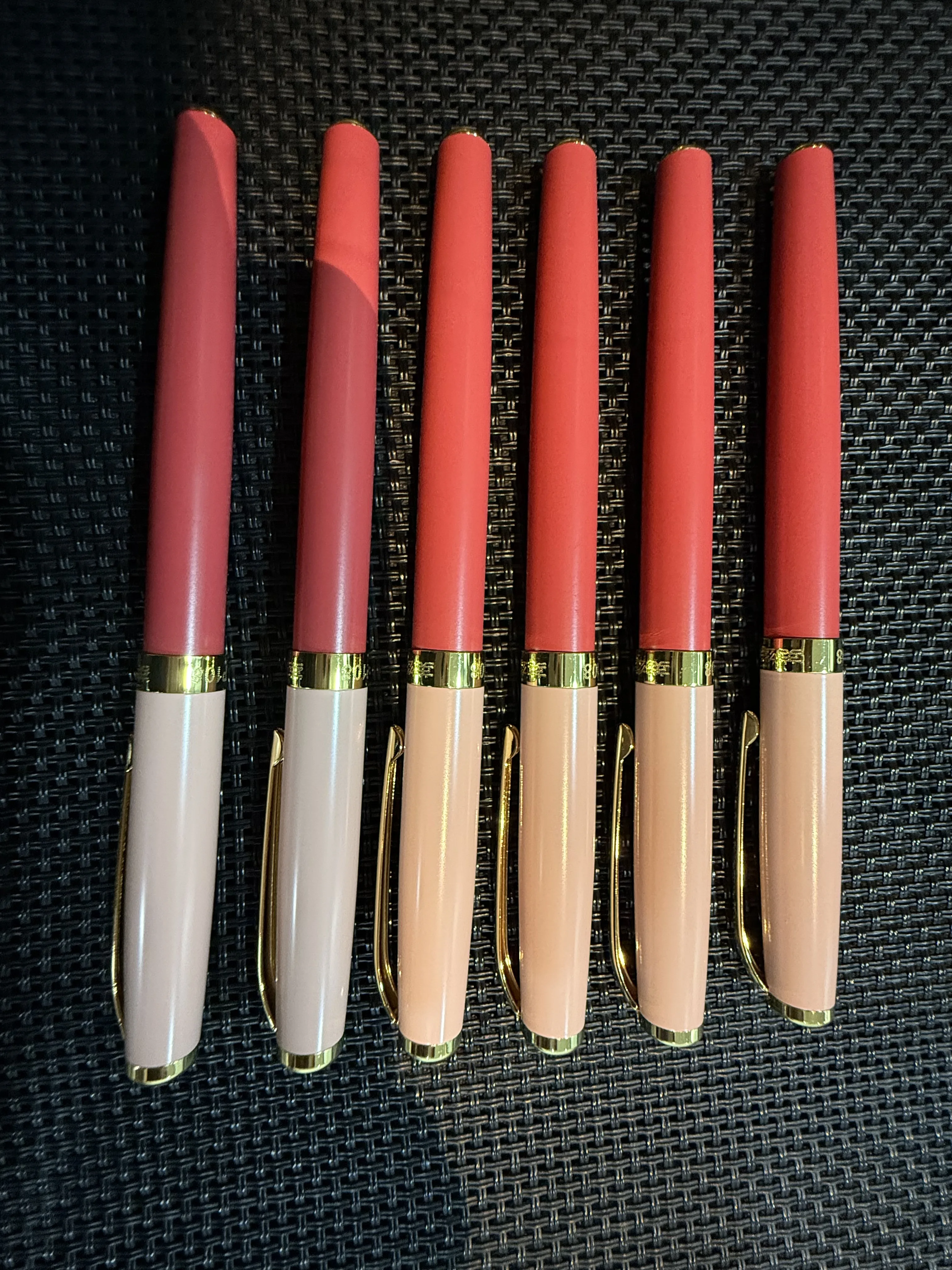 

HERO P108 Metal Fountain Pen, Anti-Slip Matte Grip & 2-IN-1 Filling, 2-Pack 7 Colors Nib Options, Student Set No Ink