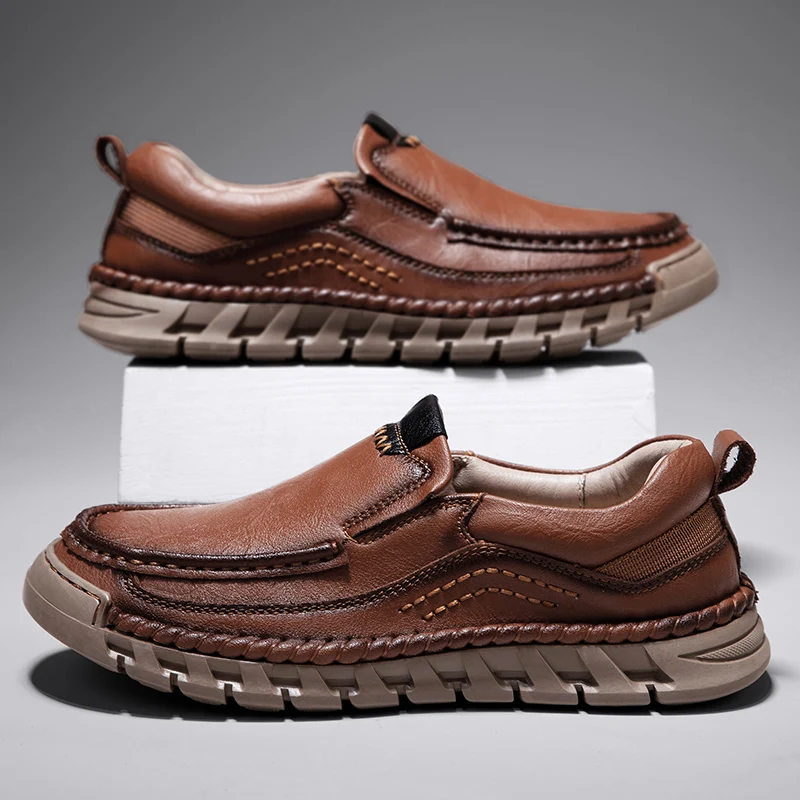 New model in high demand Soft sole Shock absorption Anti slip Comfortable lining Mens casual shoes Highly crafted