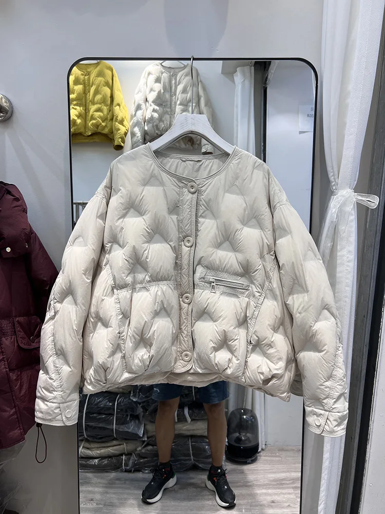 Round neck casual versatile white duck down jacket short version winter new single breasted zipper decoration down coat