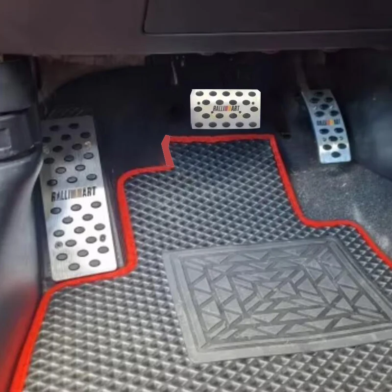 For Mitsubishi Pajero V80 V93 V95 V97 V98 2007-2021 Aluminum Gas Foot Pedal Accelerator Replacements Car Accessories