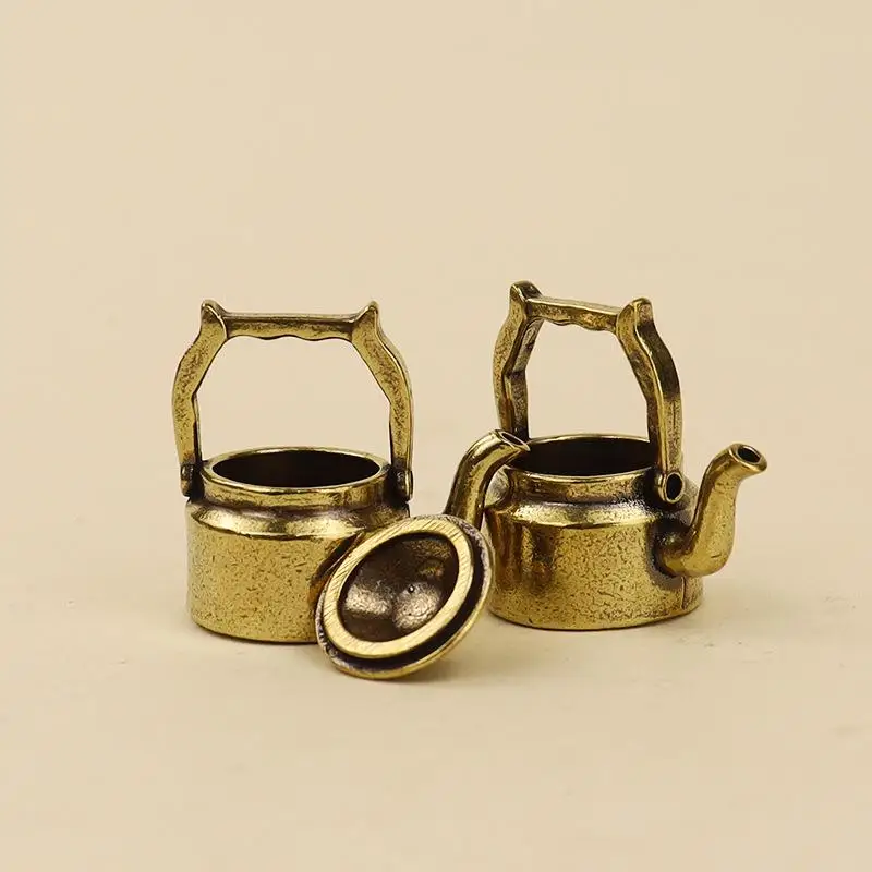 Desk Ornament Antique Copper Mini Fingertip Kettle Teapot Pocket Incense Burner Retro Brass Tea Pet Home Decor Accessories