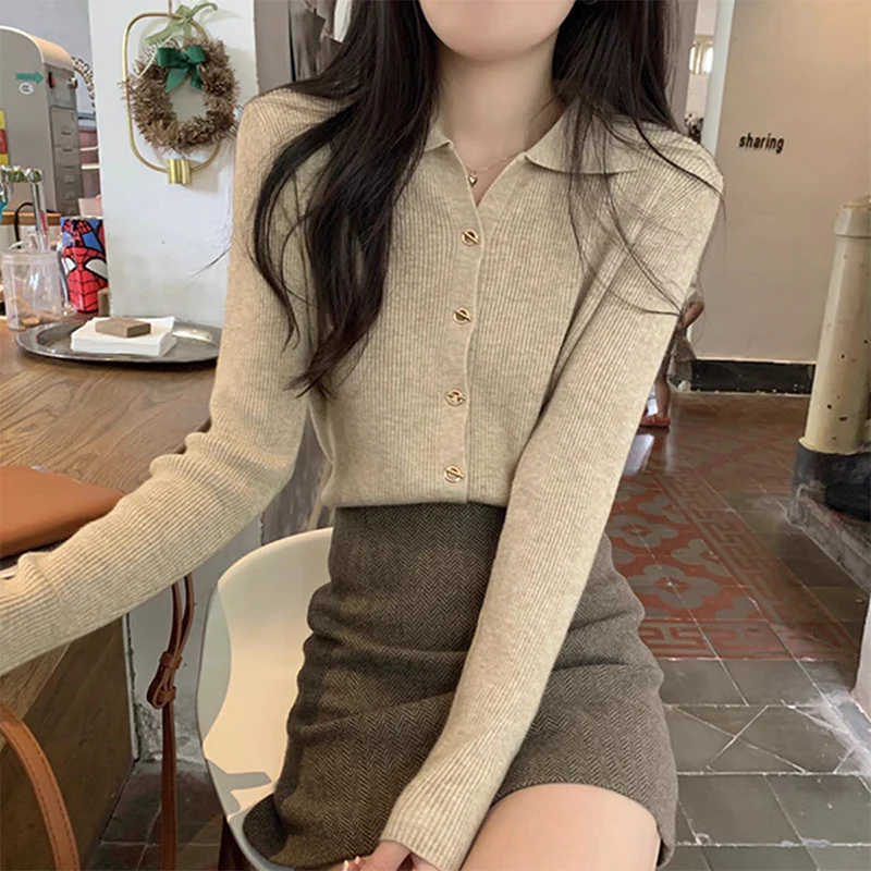 Autumn New Long Sleeve Knitted Cardigan for Women Chic Metal Button Elegant Lapel Sweater Coat Solid Color Slim Fit Knitwears