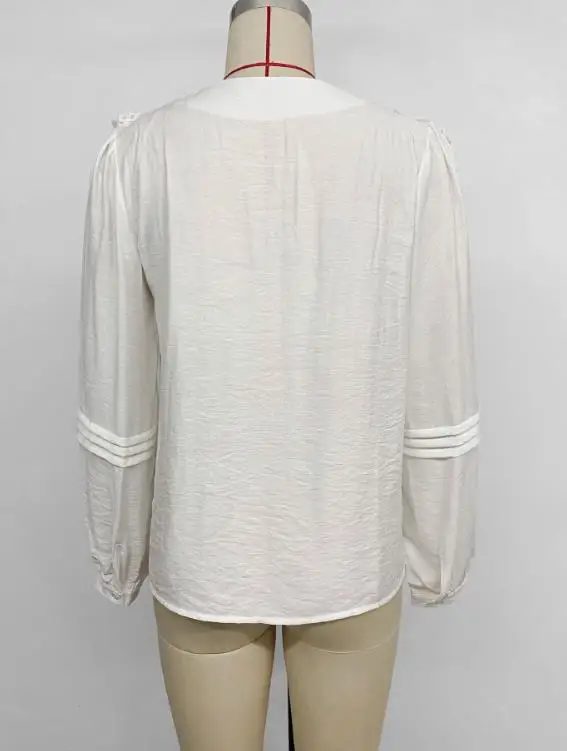 

Women's Fashion Blouses Temperament Commuting Autumn New French Countryside Style Top Lace Ruffle V-Neck White Shirt for Women