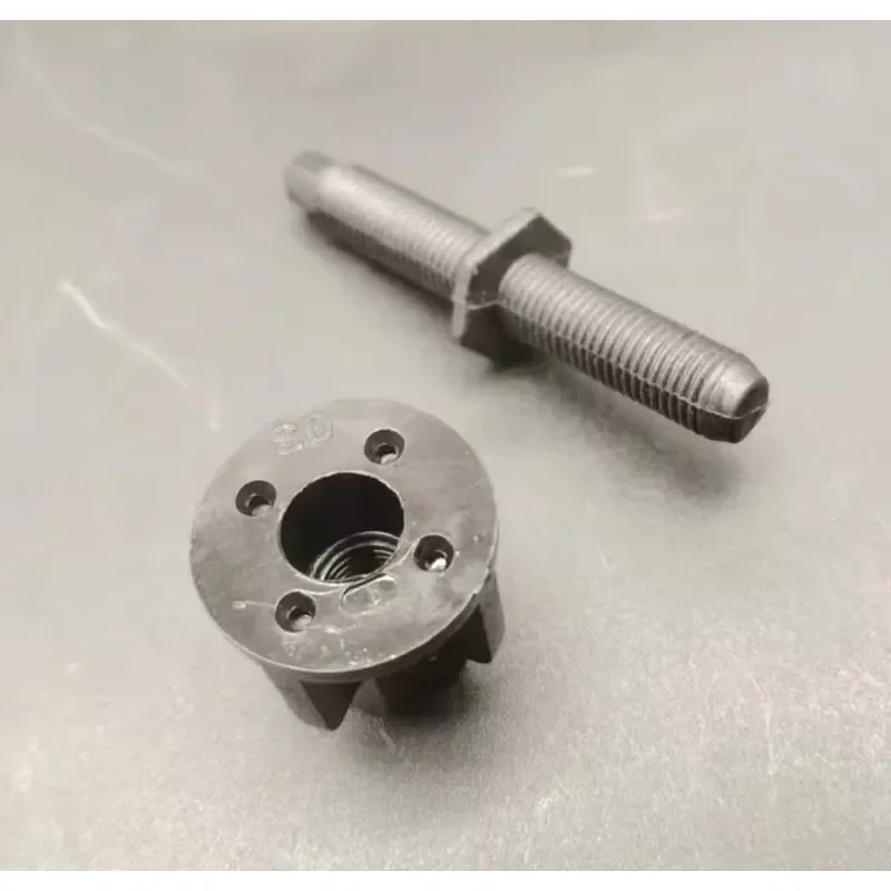 for Skoda 2007-15 classic Octavia RS headlight fixing screw bolt nut