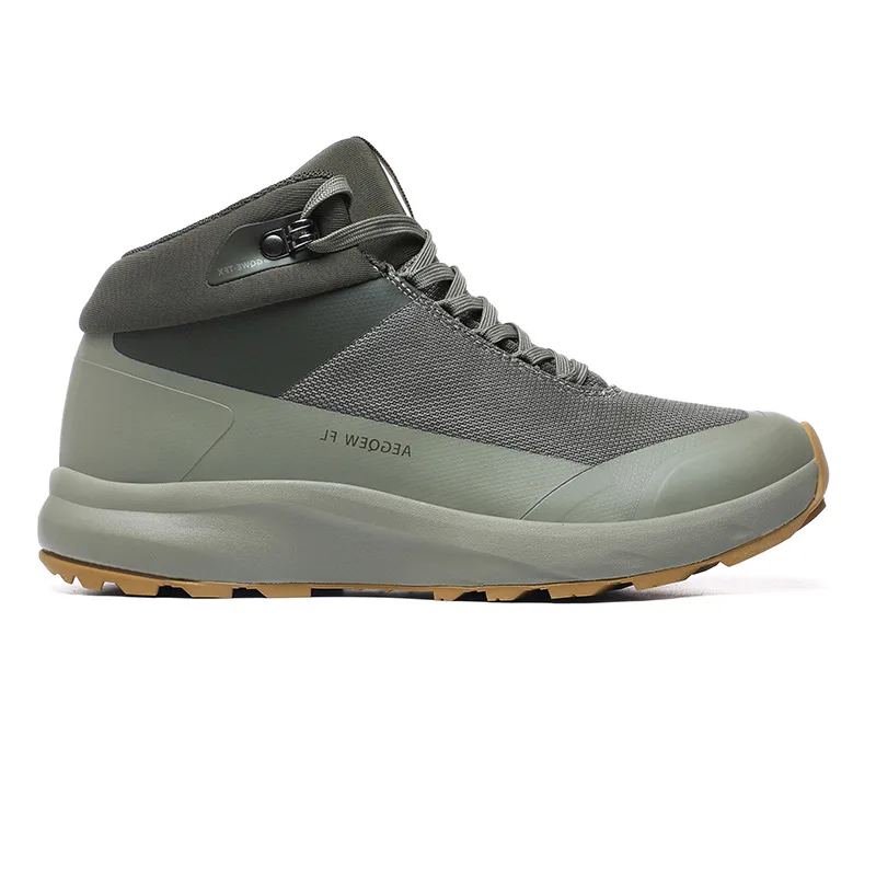 High Top Hiking Shoes Men Luxury Brand Athletic Mesh Sneaker Casual Outdoor Climbing Jogging Trekking Barefoot No Slip Trendy
