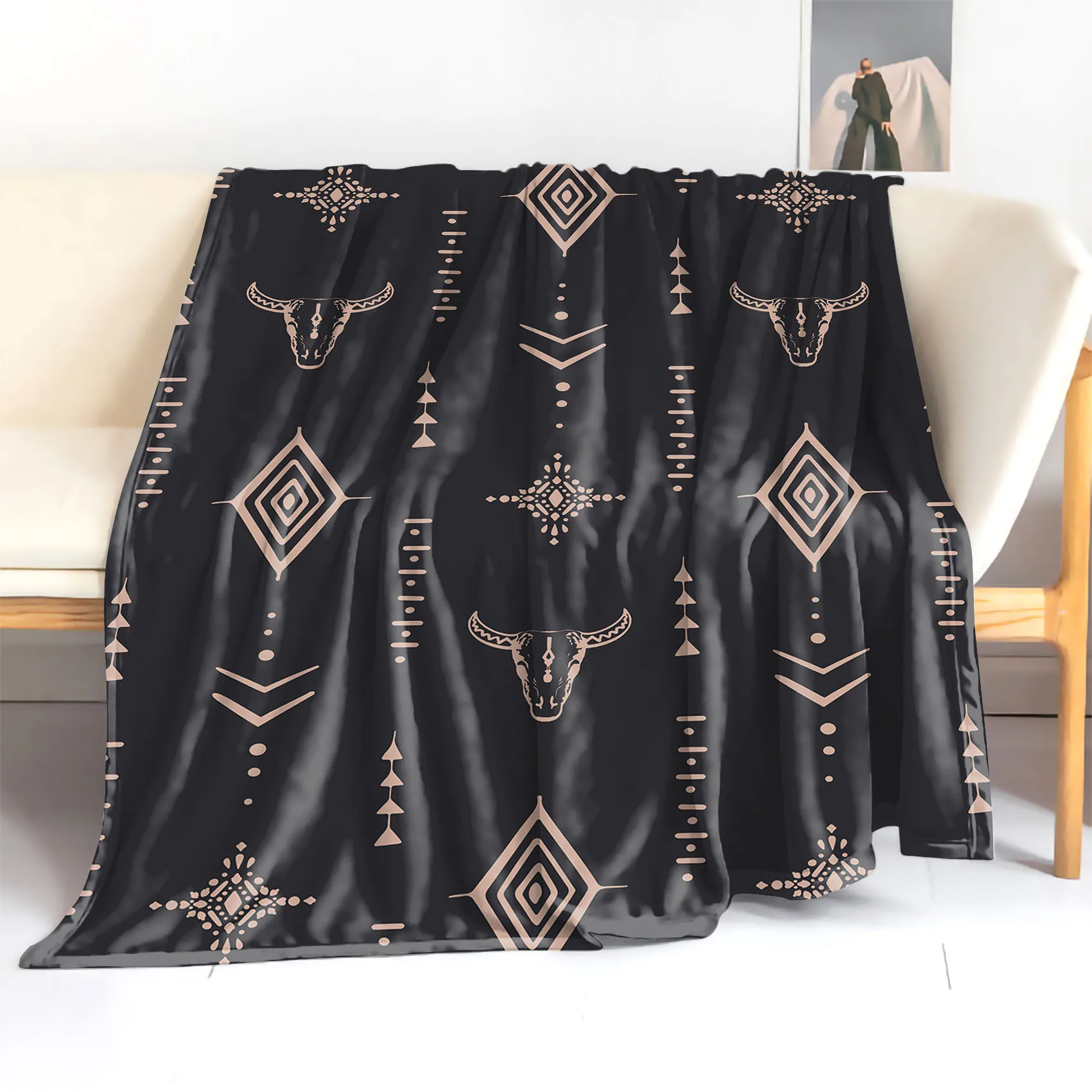 Trendy Black Boho Throw Blanket Geometric Aztec Steer Pattern Polyester Couch Throw for Sofa Decor Living Room Winter Gift Cozy