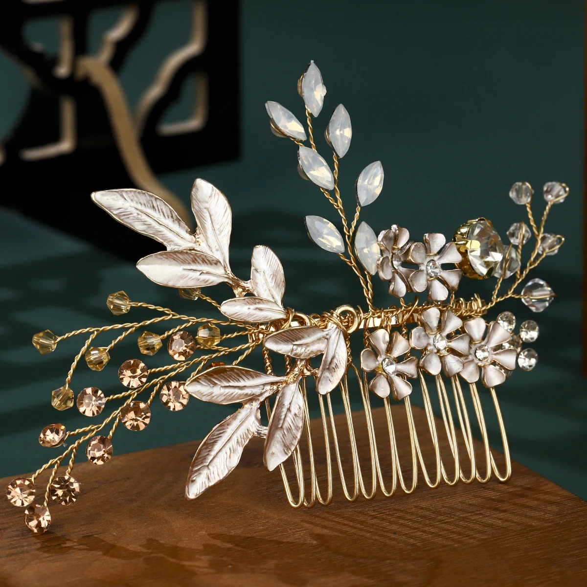 Fashion Palace Vintage Alloy Flower Handmade Bridal Plug Comb Luxury Rhinestone Pearl Hair Comb Bridal Wedding Hair Accessories image 2