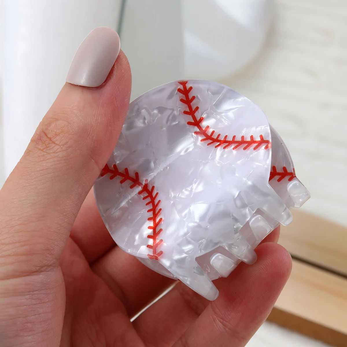 Baseball Design Acrylic Hair Claw for Girls and Women, Secure Hold for Ponytails, Durable and Stylish Accessory, Trendy, 1PC