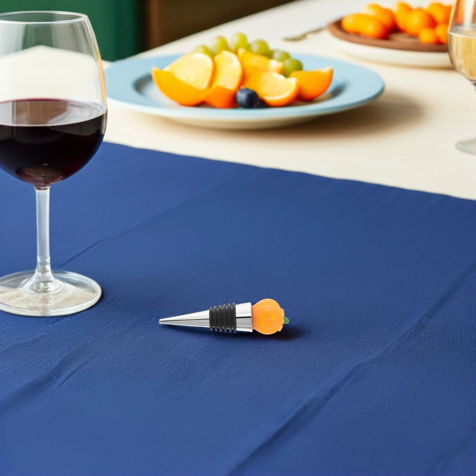 

2Pcs Halloween Pumpkin Wine Stoppers Decorative Resin Bottle Stopper for Party Holiday Table Decor Wine Preservation