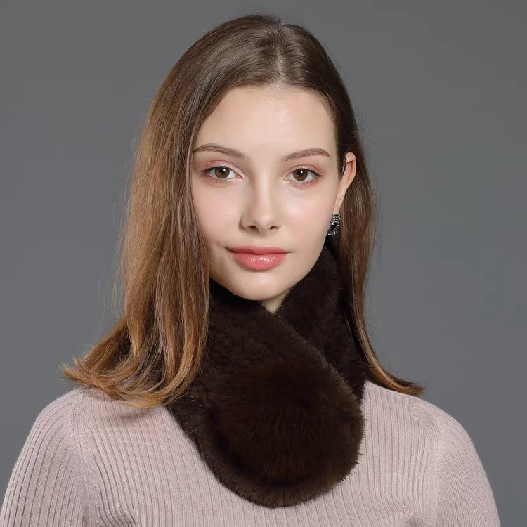 Short Fashionable Design Knitted Lady Winter Neck Warmer Real Mink Fur Scarf with Fox Fur Ball view 5