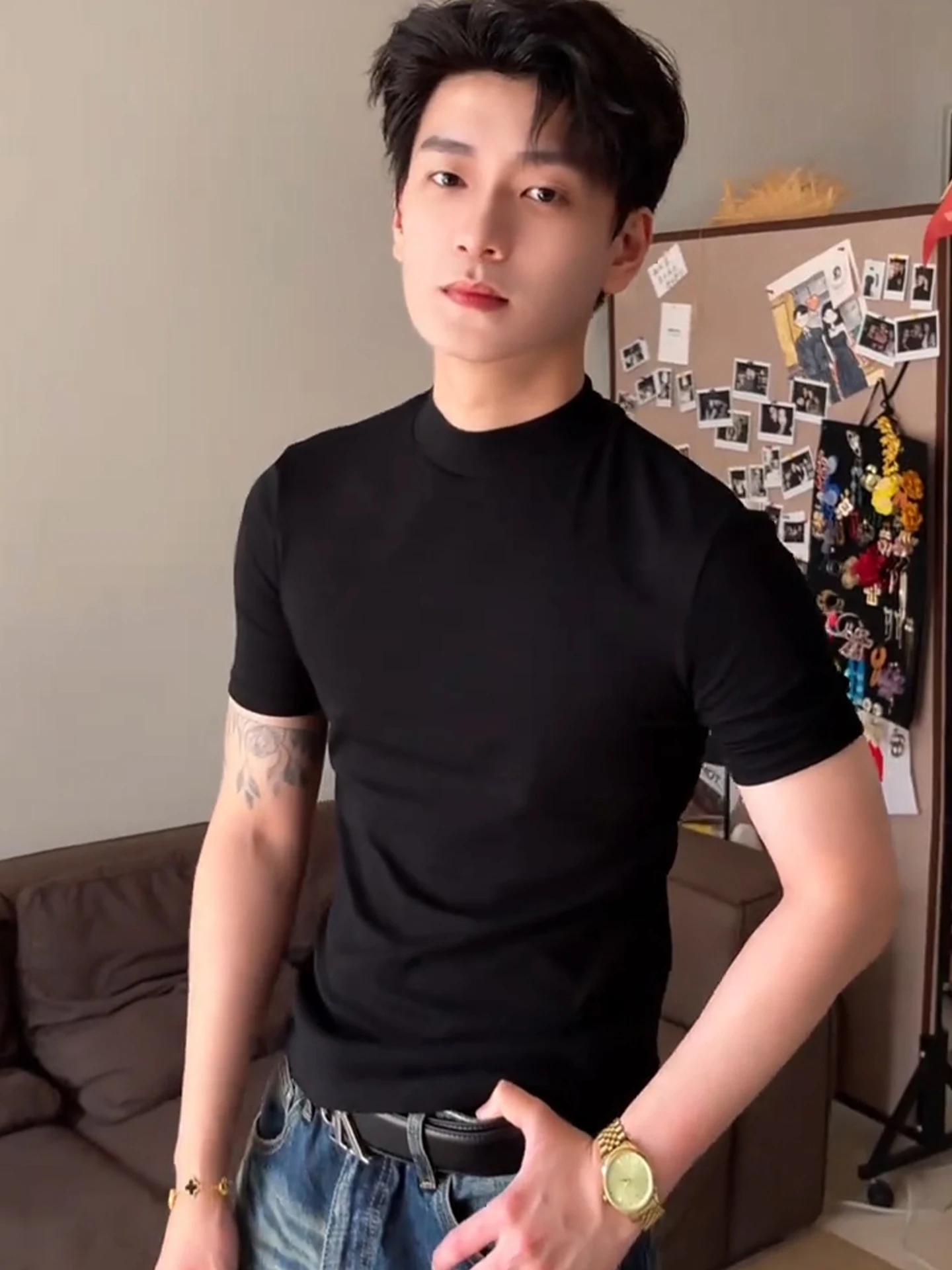 Black Ice Silk Cool Feeling Knitted Short Sleeve Men's Summer Slim Fit Shoulder Sport T-Shirt American Sleeve Opening Fitness...