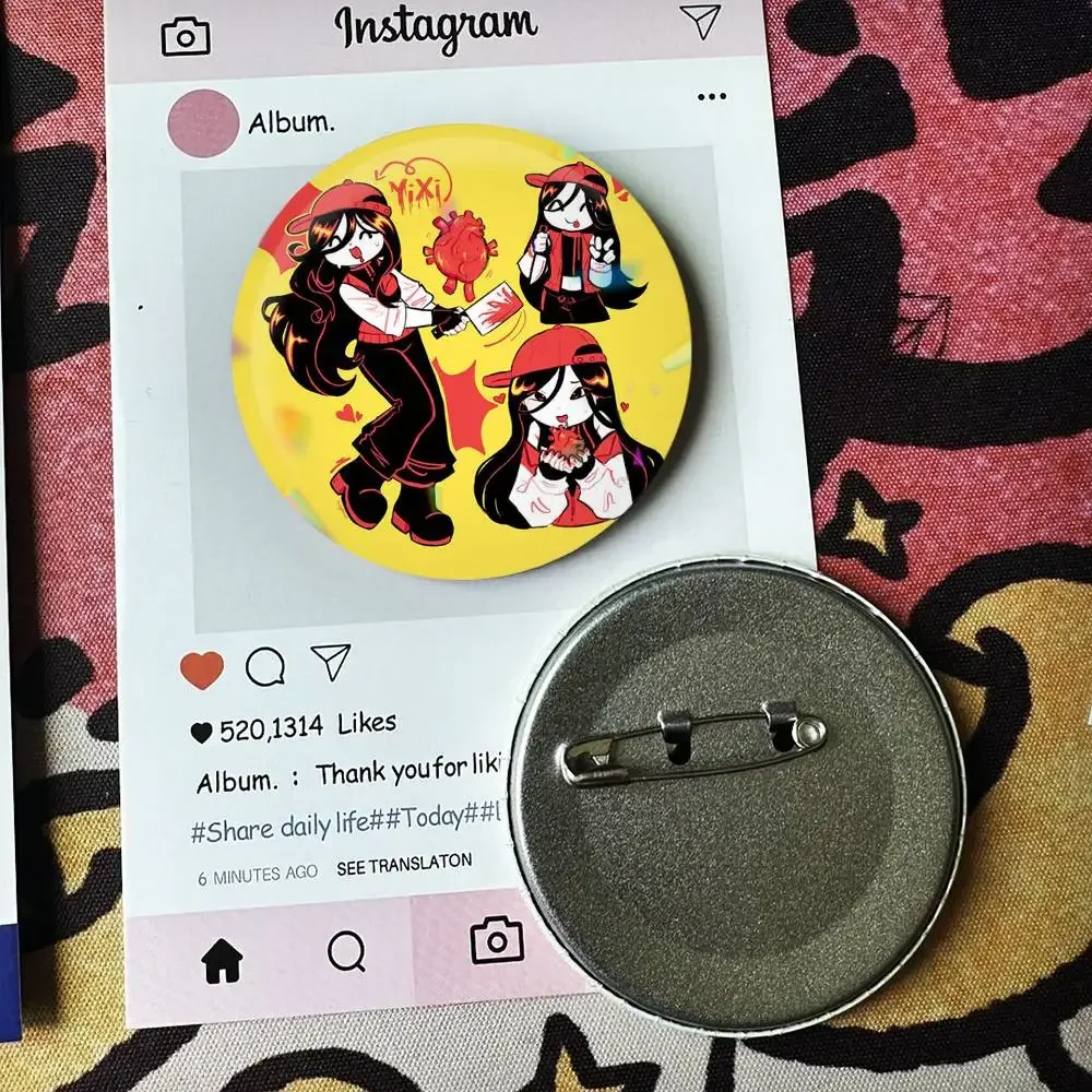 Butcher Vanity Keychain Yi xi Badges 25 32 44 58 75 mm Round Fans Collect Friends Gifts Brooch Souvenir