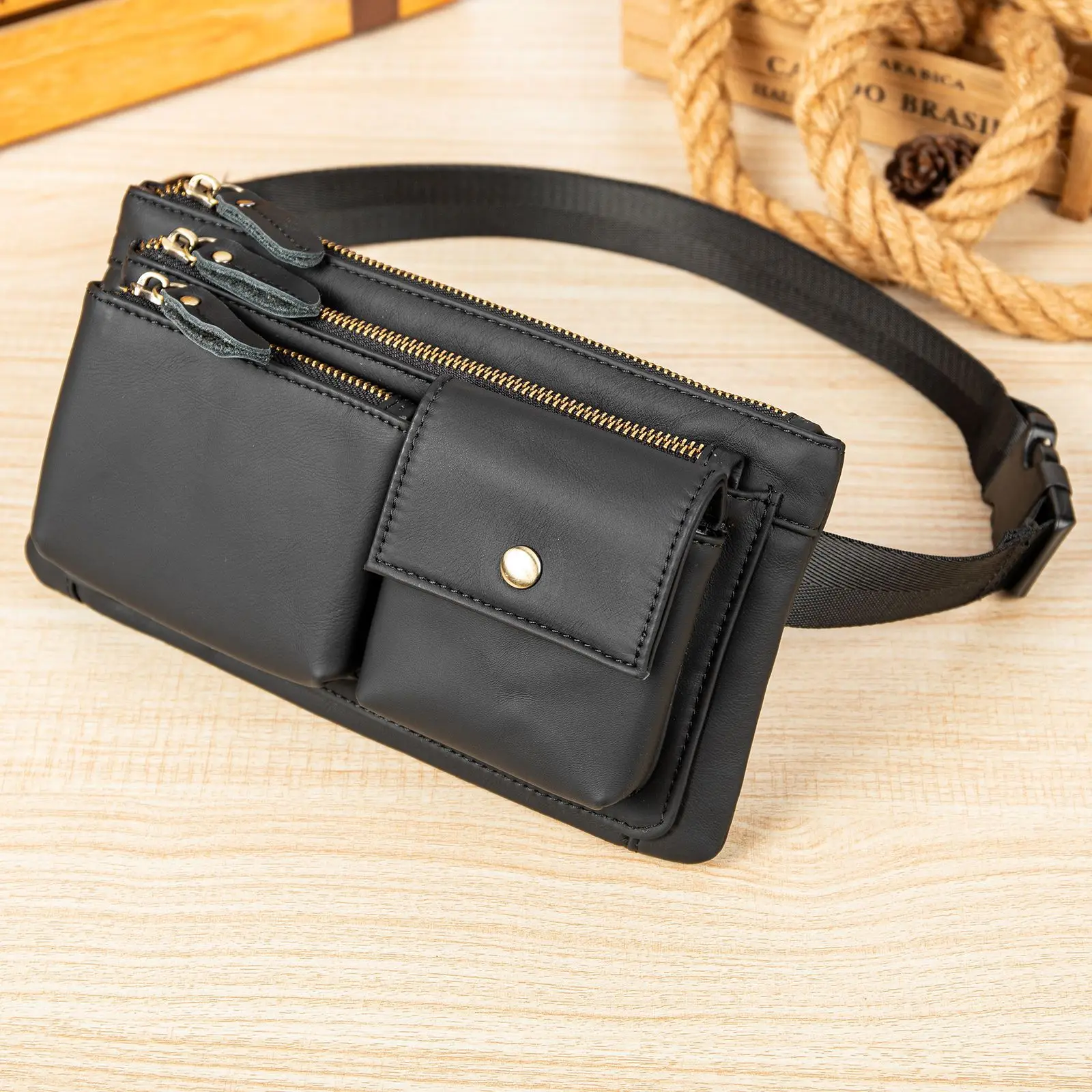 Top Layer Cowhide Men Waist Bag Real Leather Chest Bag Outdoor Casual Leather Porable Gym Bags Messenger Bag Wasit Pouch Male